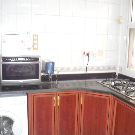 Abu Dhabi Plaza Hotel Apartments Kültér fotó