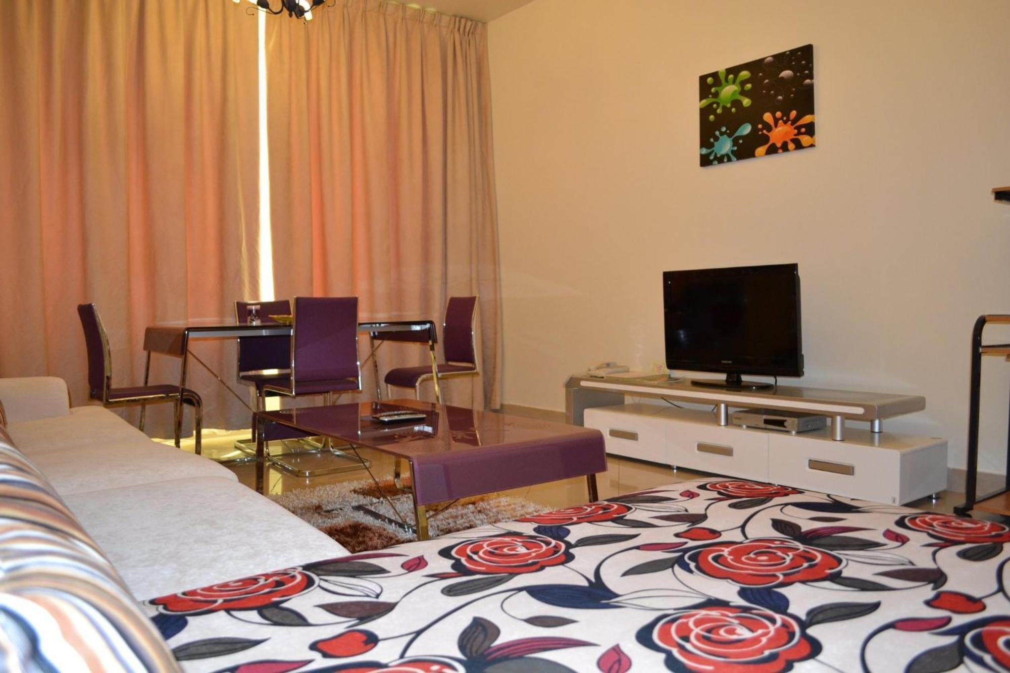 Abu Dhabi Plaza Hotel Apartments Kültér fotó