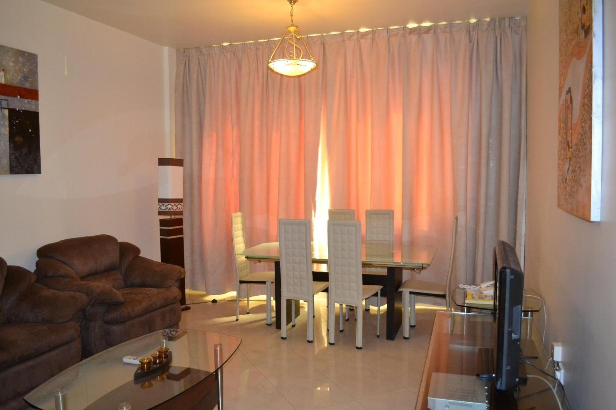 Abu Dhabi Plaza Hotel Apartments Kültér fotó