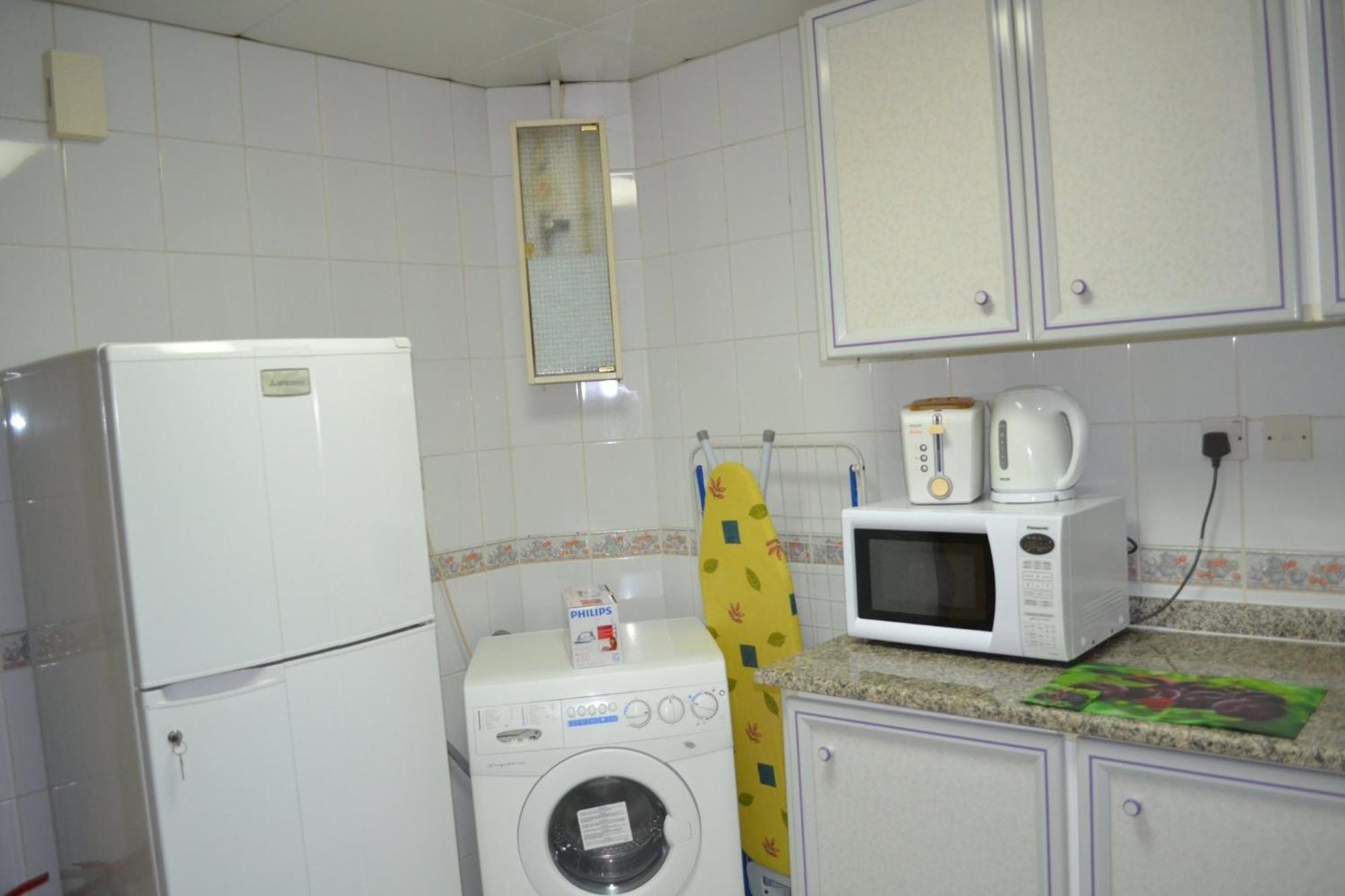 Abu Dhabi Plaza Hotel Apartments Kültér fotó